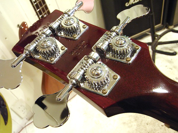 Gibson　SGベース　2005年復刻モデル　エレキベース